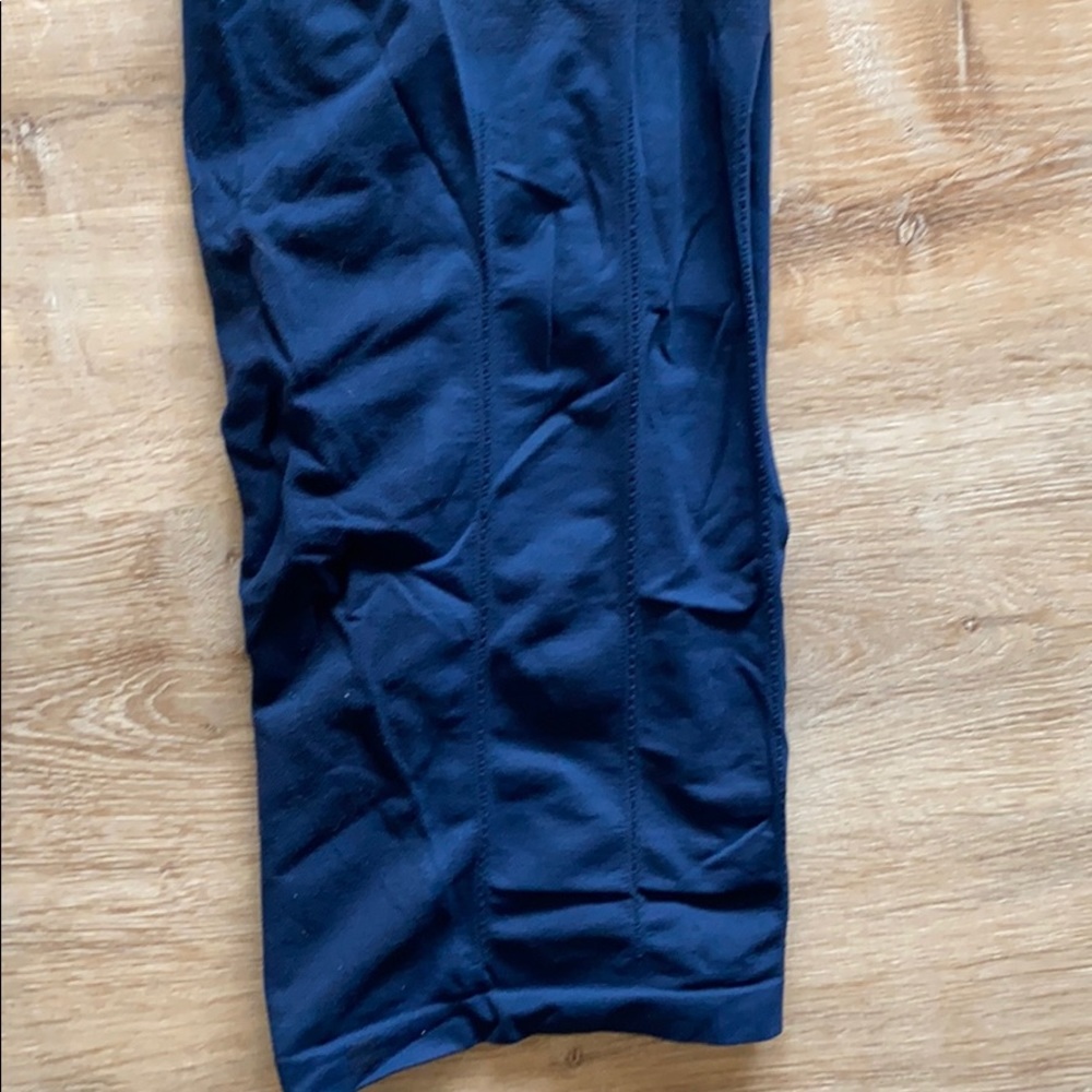 Fabletics Navy Seamless Racerback Tank - Picture 3 of 3